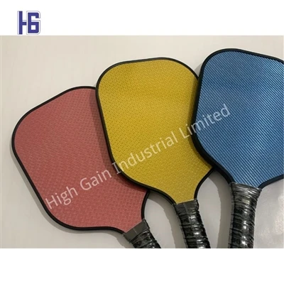 Spóirt Pickleball Snáithín Carbóin agus an Treocht Sa lá atá inniu ann